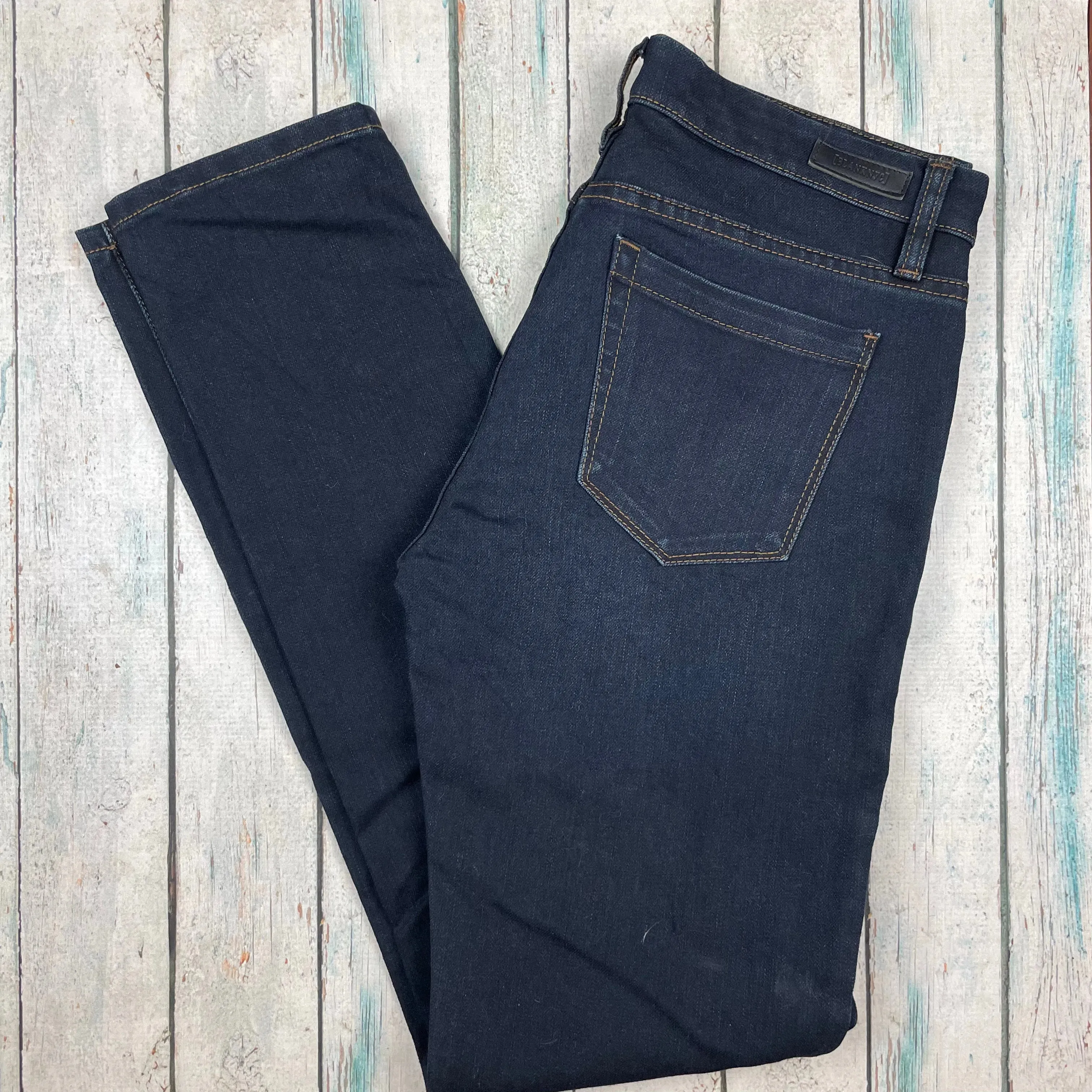 BLANK NYC Dark Wash Mid Rise Skinny Jeans - Size 27