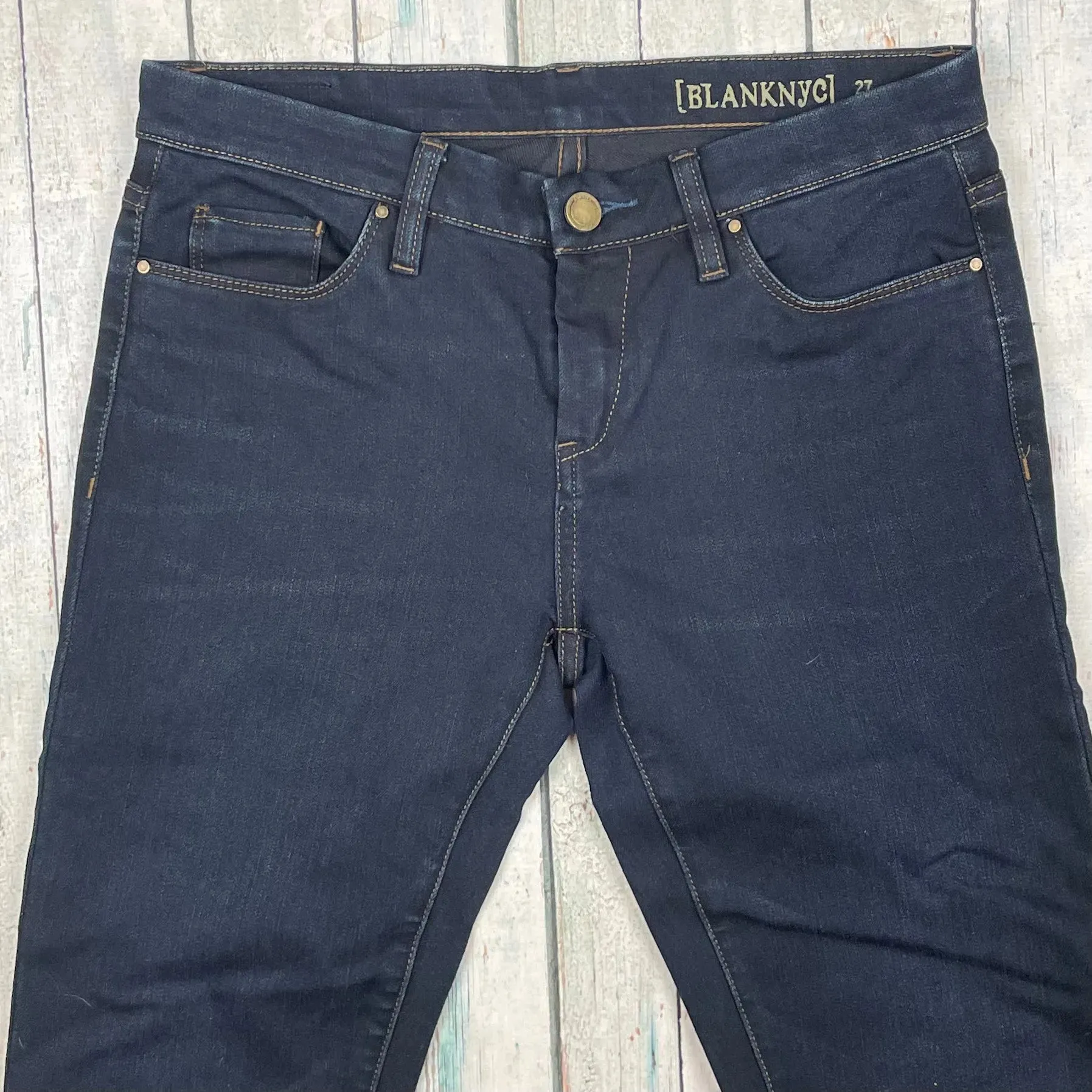 BLANK NYC Dark Wash Mid Rise Skinny Jeans - Size 27