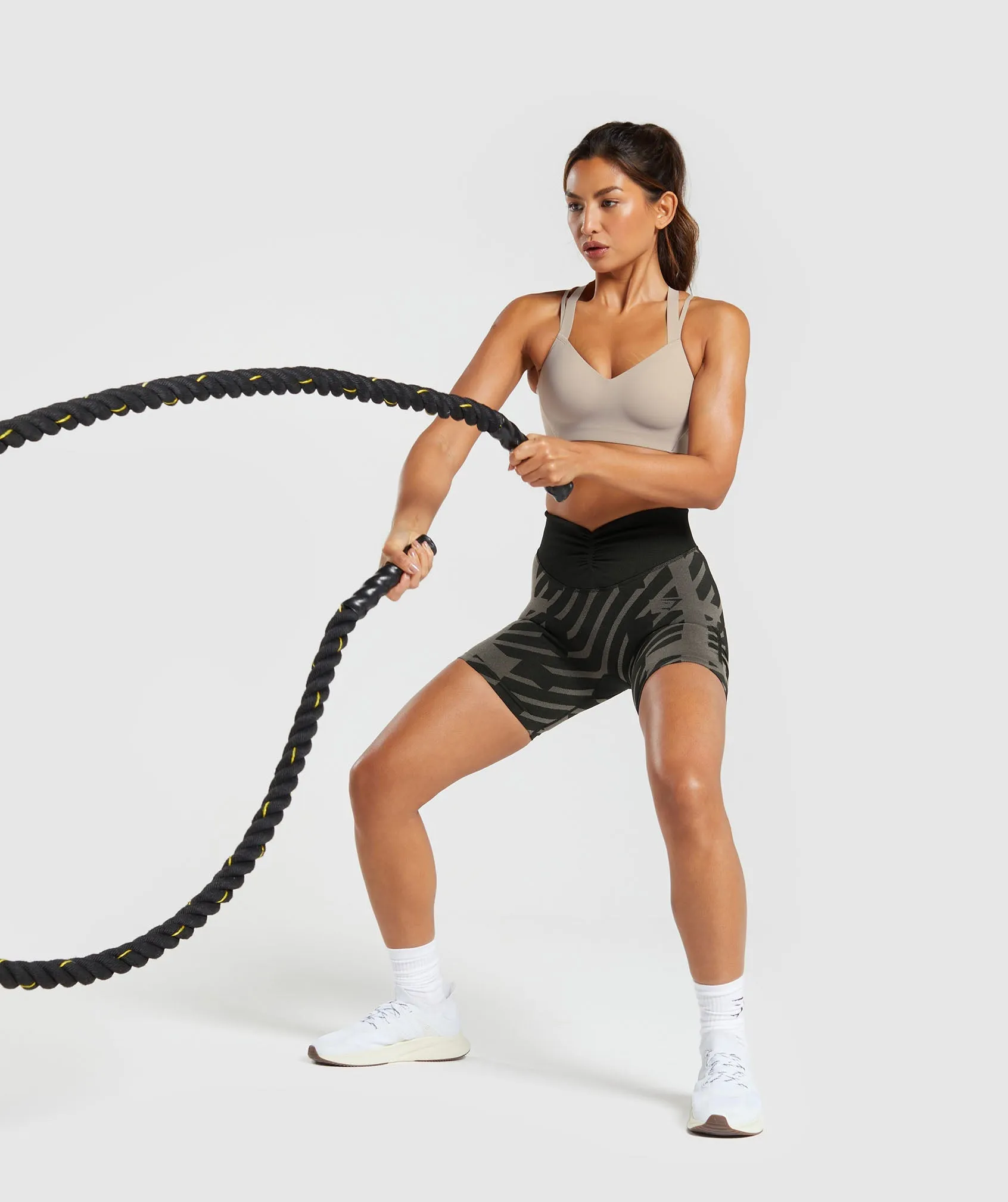 Gymshark Apex Limit Sports Bra - Stone Pink