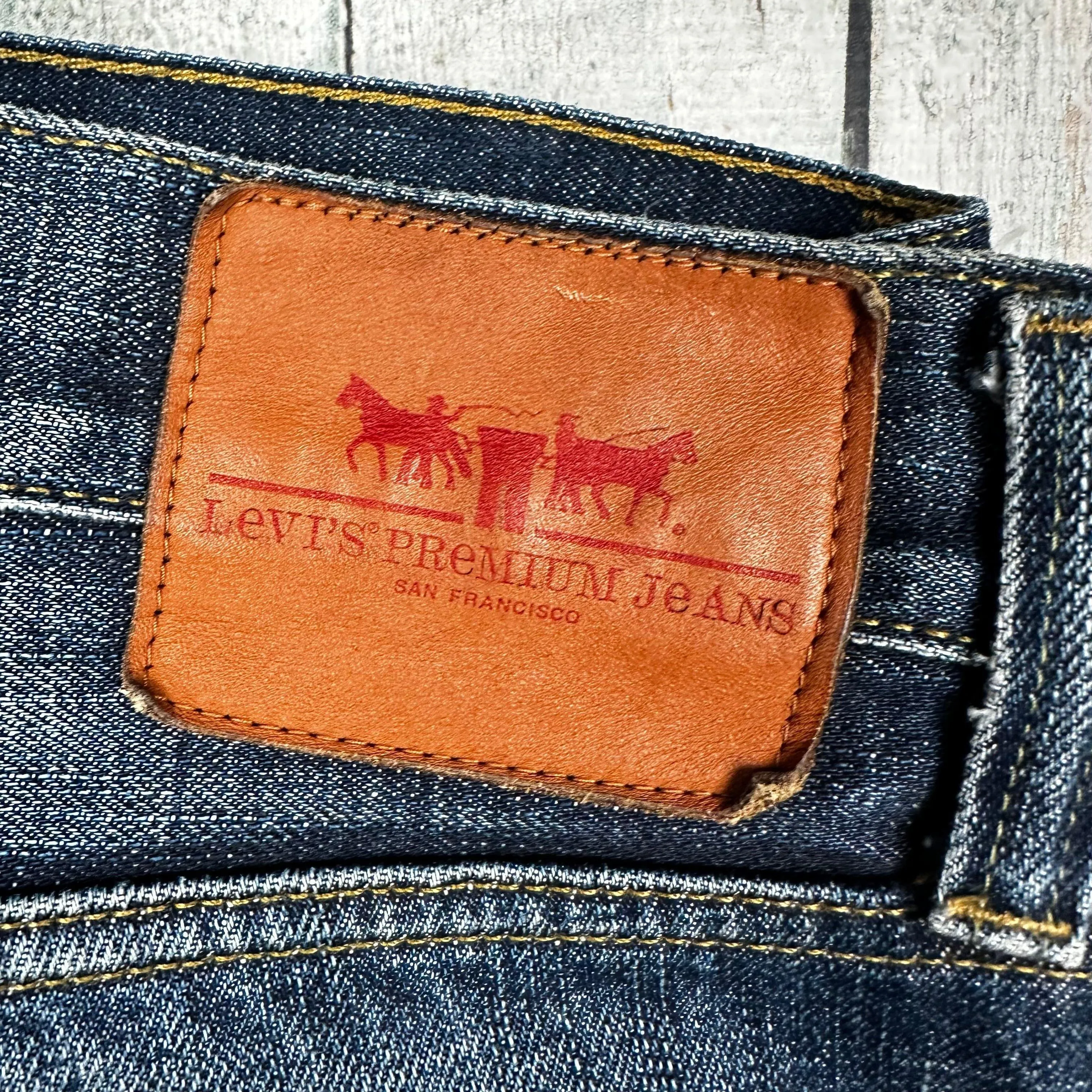 Levis Premium 'Skinner' Bootcut Denim Jeans - Size 34