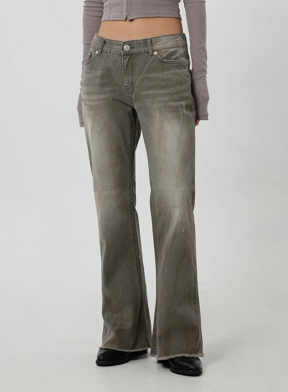 Low Rise Bootcut Jeans CF301