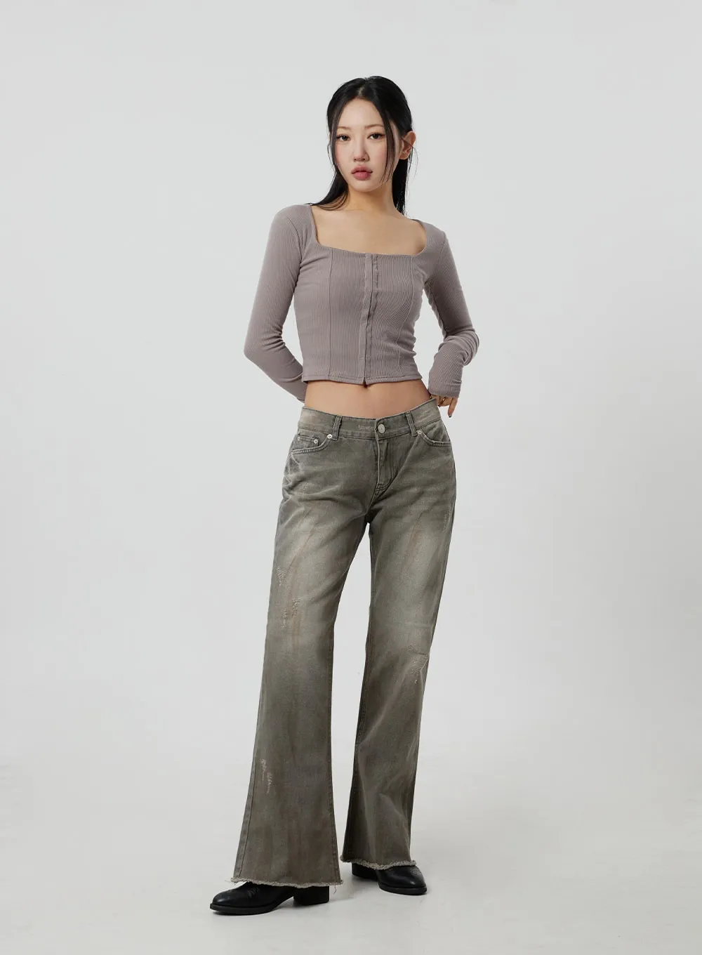Low Rise Bootcut Jeans CF301