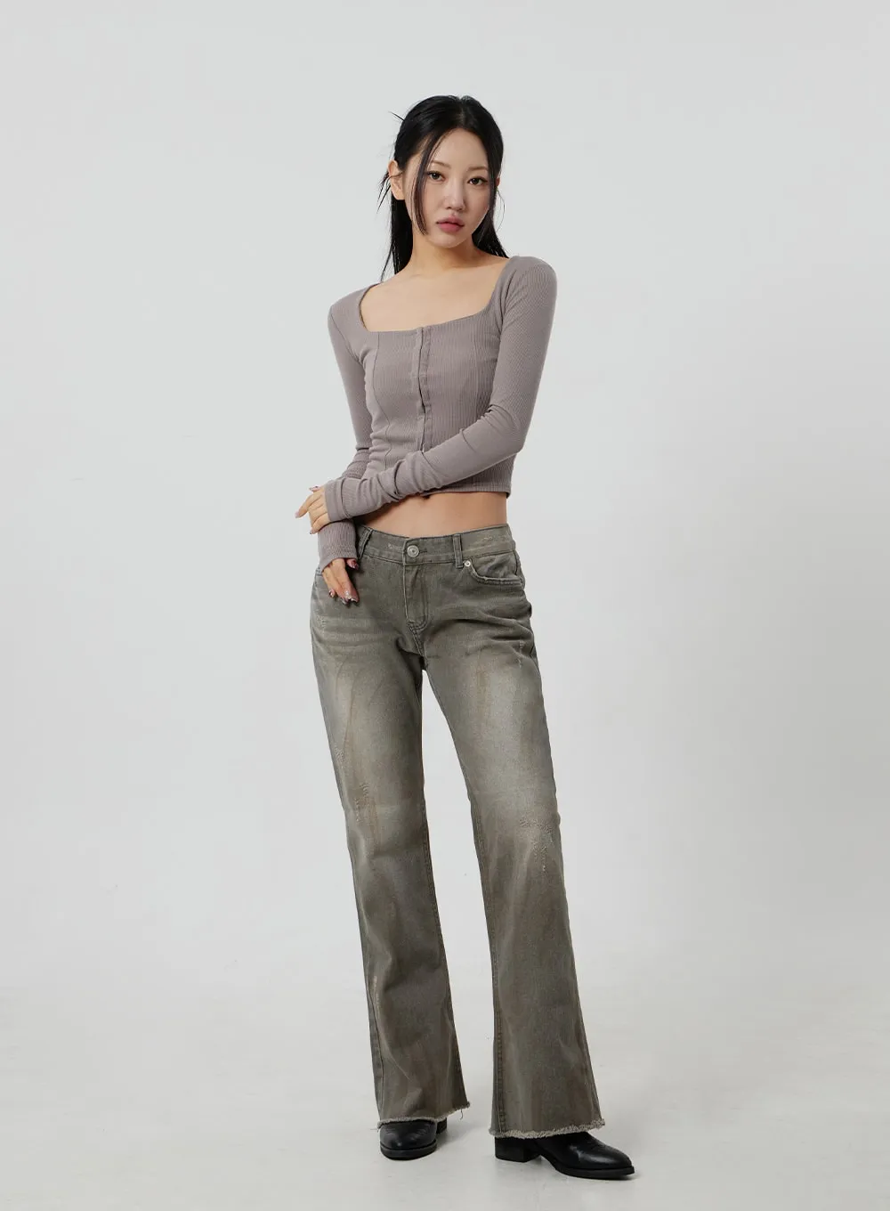 Low Rise Bootcut Jeans CF301
