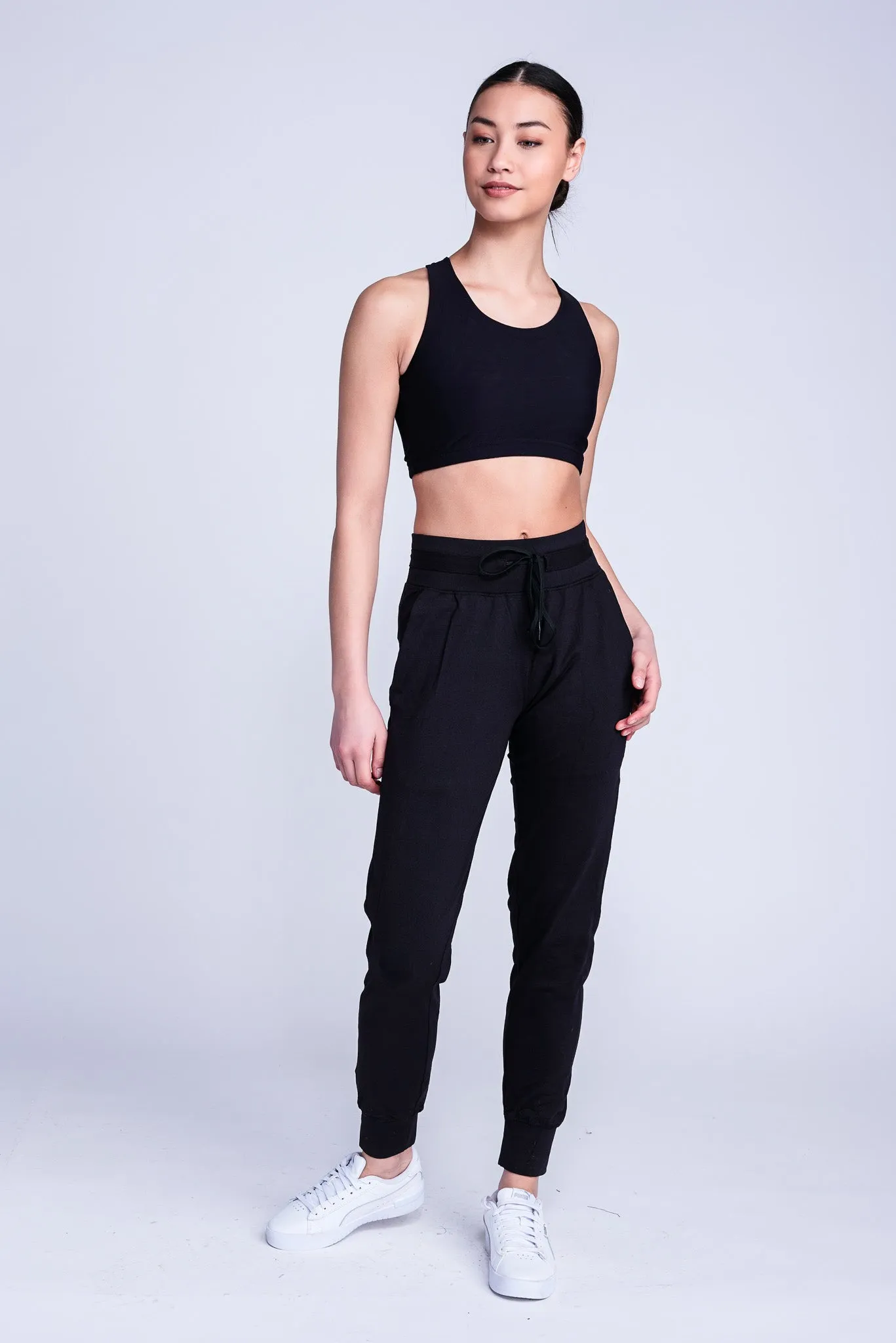 Sports Bra in Black